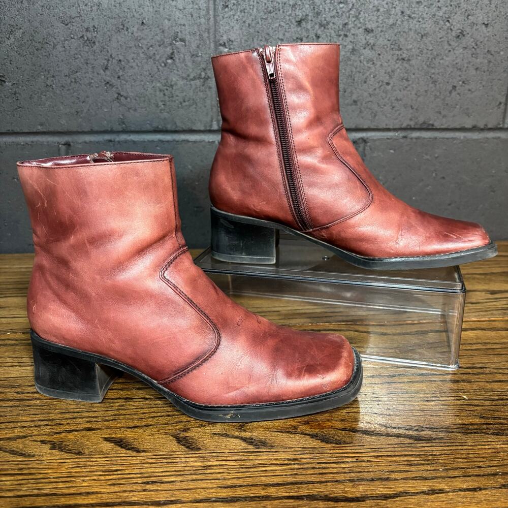 Vintage Y2K Relativity Red Leather Square Toe Ankle Boots Chunky Heel Women’s 7